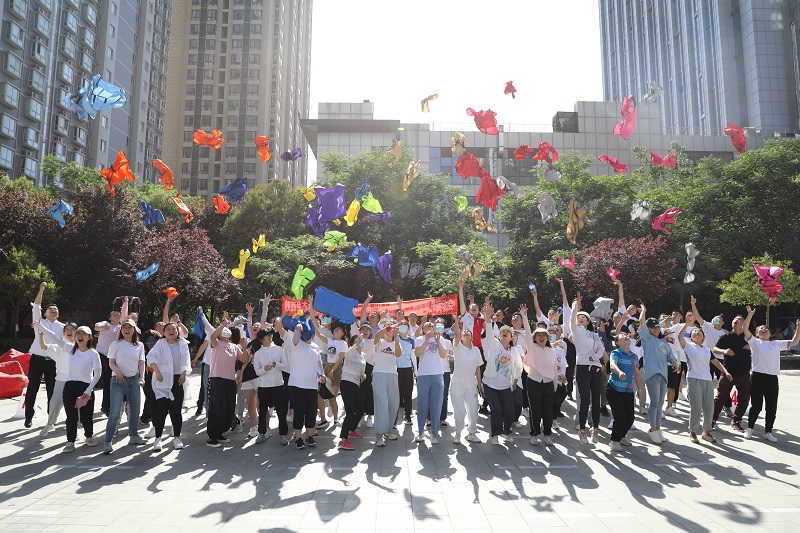 生態(tài)水泥：靠譜！金牌管家將暖心服務(wù)送到職工心坎里